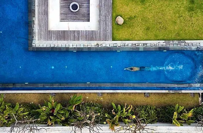 K Ko Surf Village リゾート 3*